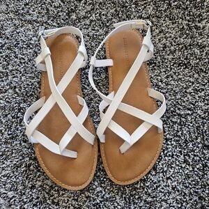 Womens Strappy White Sandals Amazon Essentials 9W